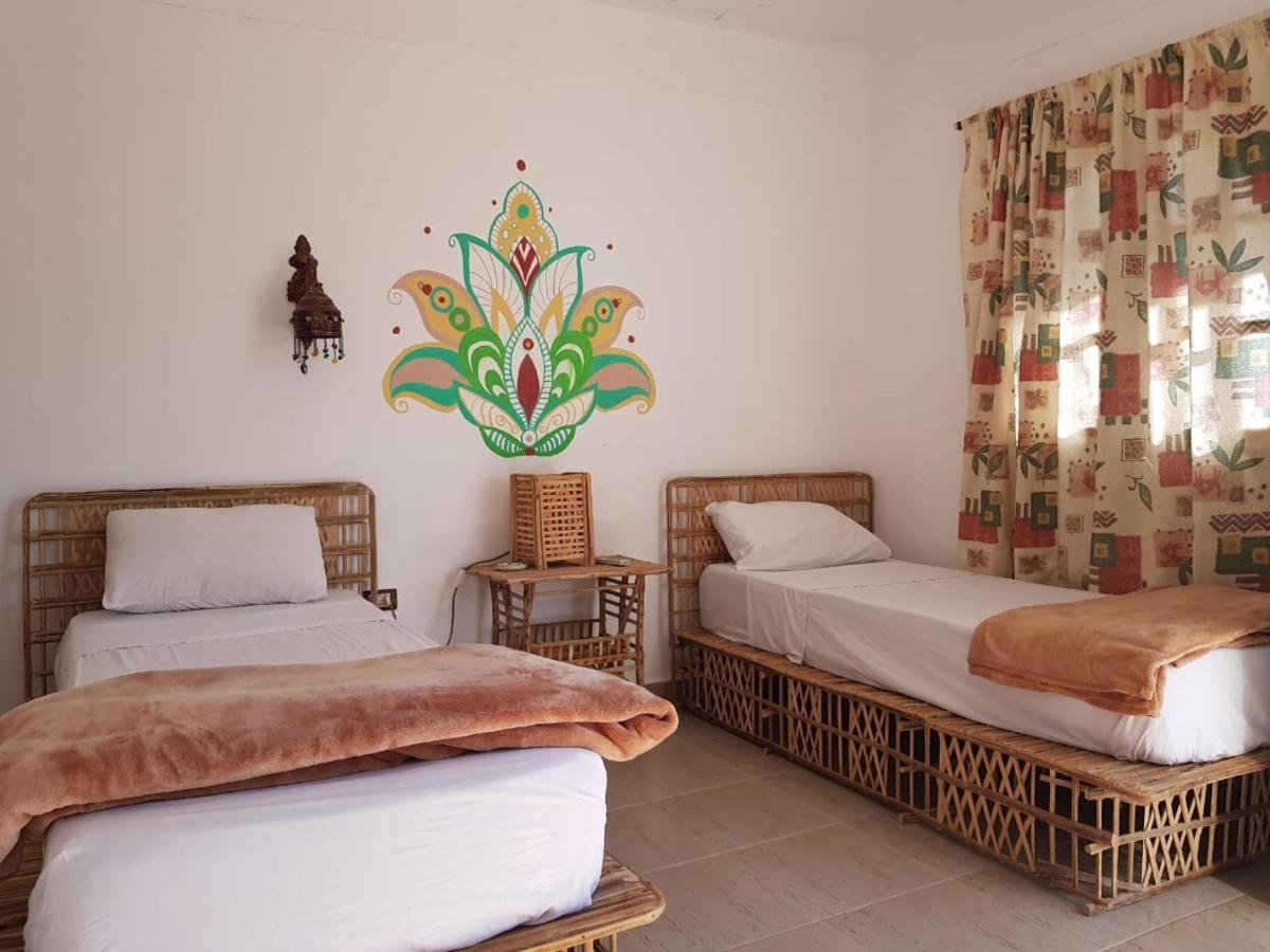 Habiba Beach Lodge Нувейба Экстерьер фото